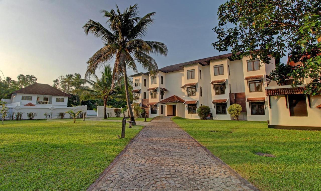 Treebo Tryst Travancore Palace Cherthala Alappuzha Exterior photo